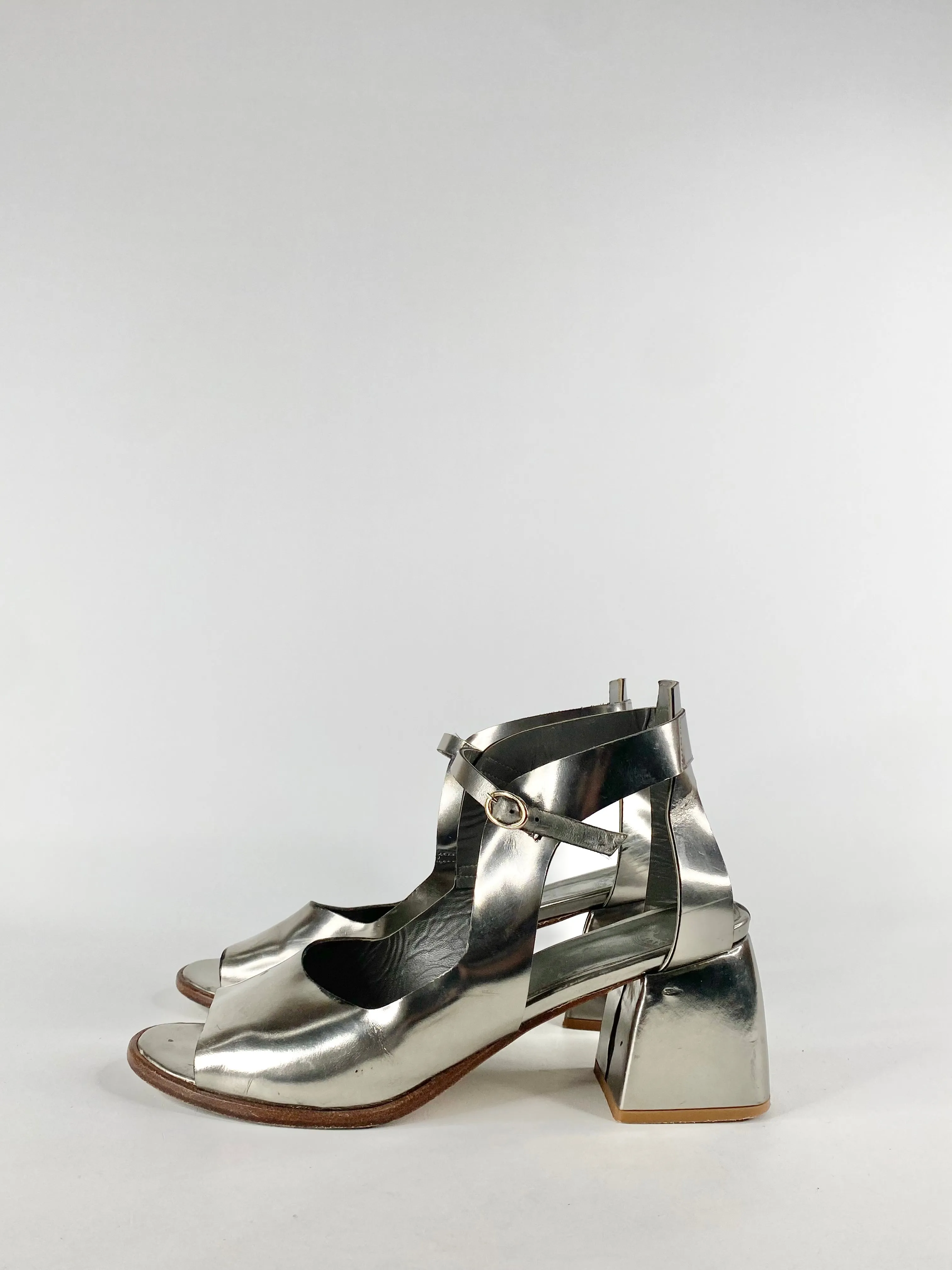 Beau Coops Silver Peep Toe Pumps - EU40