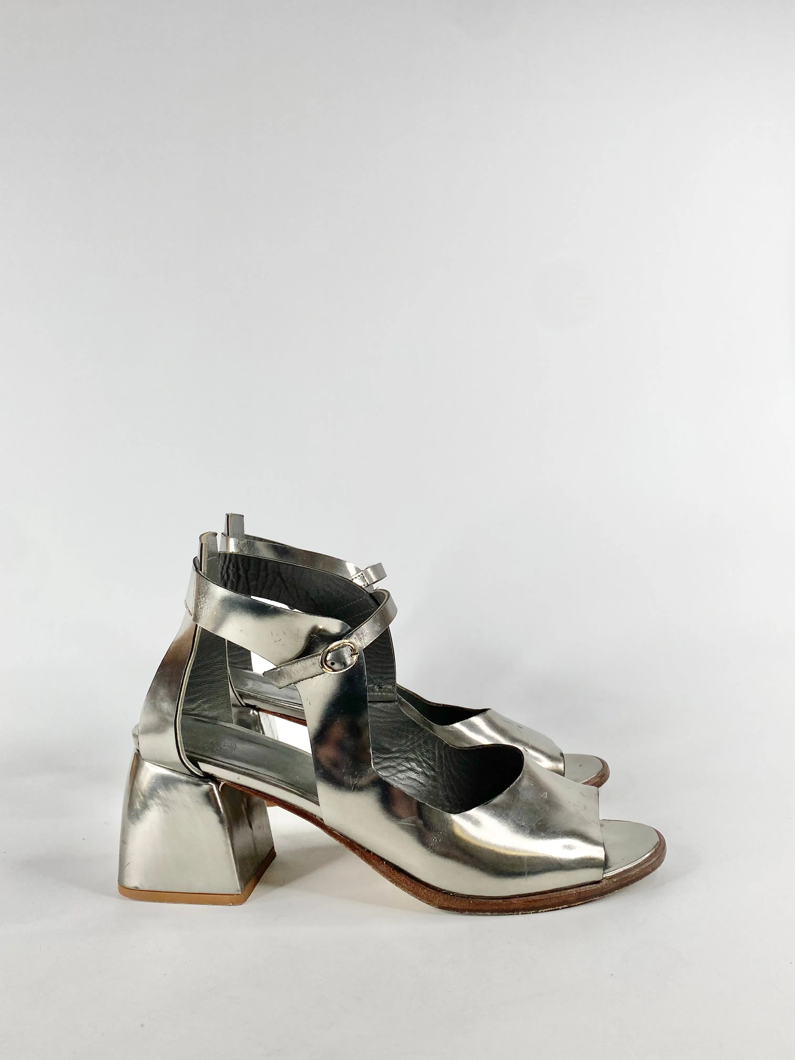 Beau Coops Silver Peep Toe Pumps - EU40