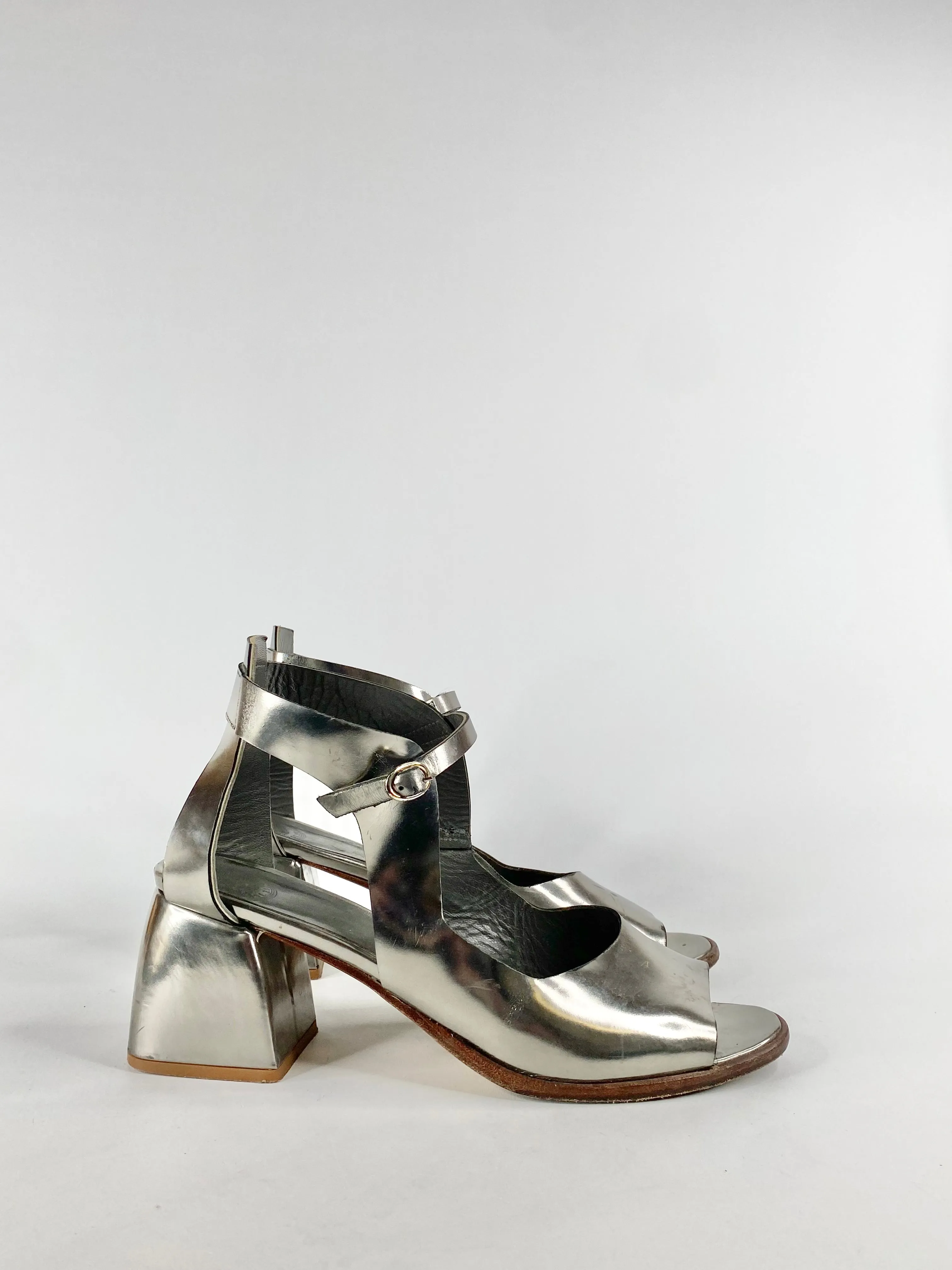 Beau Coops Silver Peep Toe Pumps - EU40