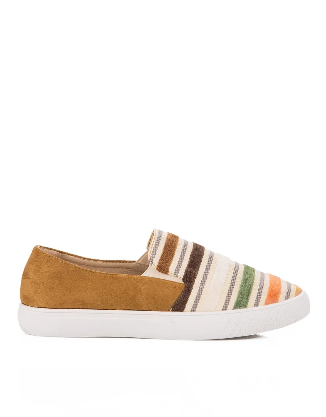 Cardinal Sepatu Slip On Andrea 3