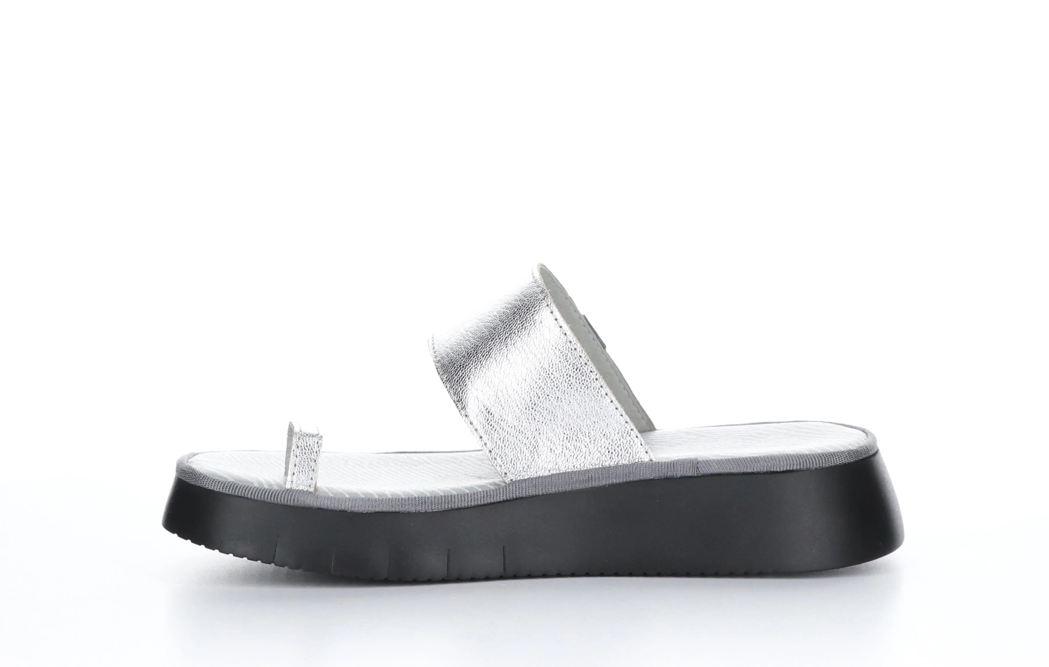 CHEV316FLY Idra Silver Strappy Sandals|CHEV316FLY Sandales �� Brides in Argent