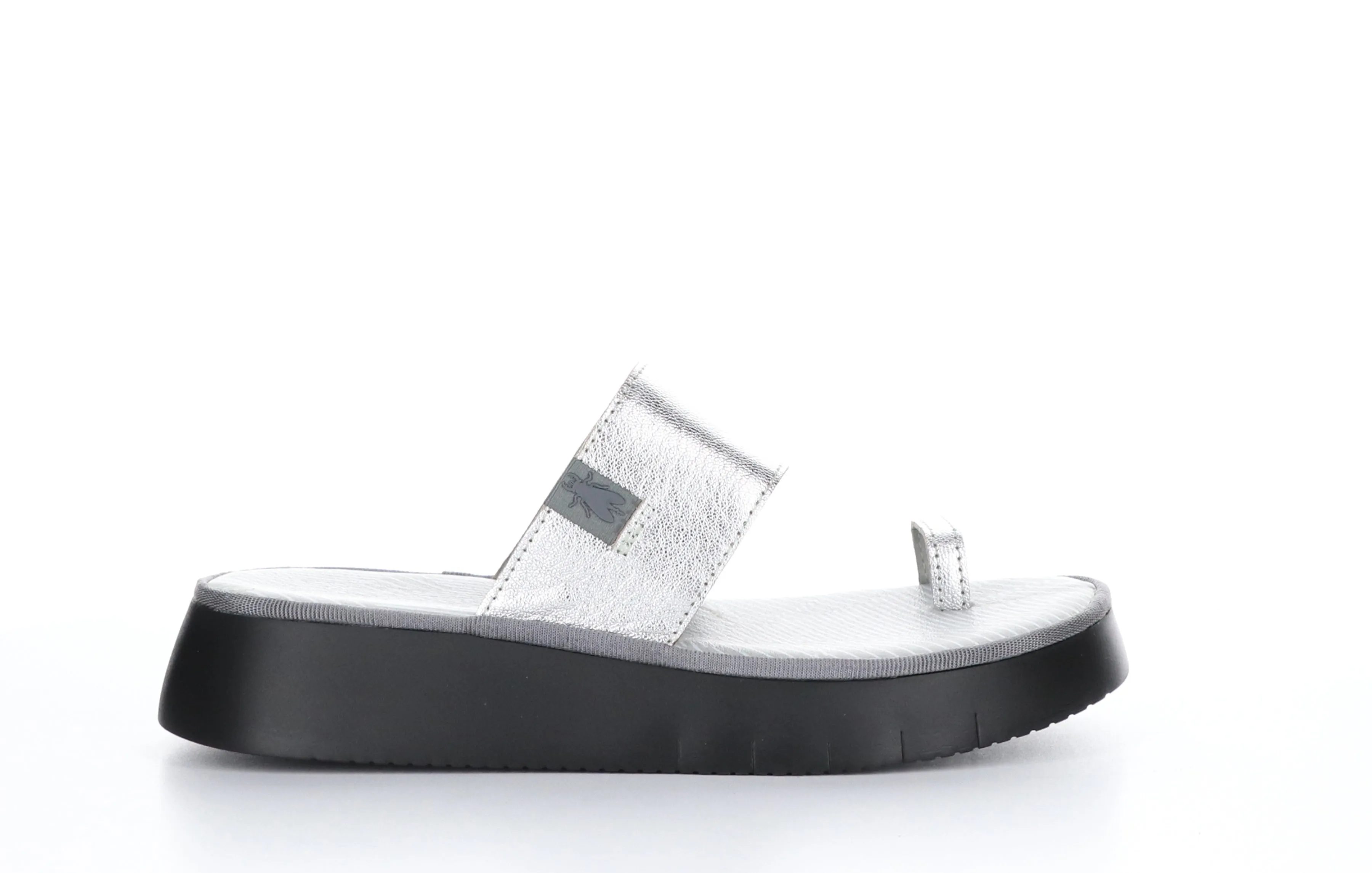 CHEV316FLY Idra Silver Strappy Sandals|CHEV316FLY Sandales �� Brides in Argent